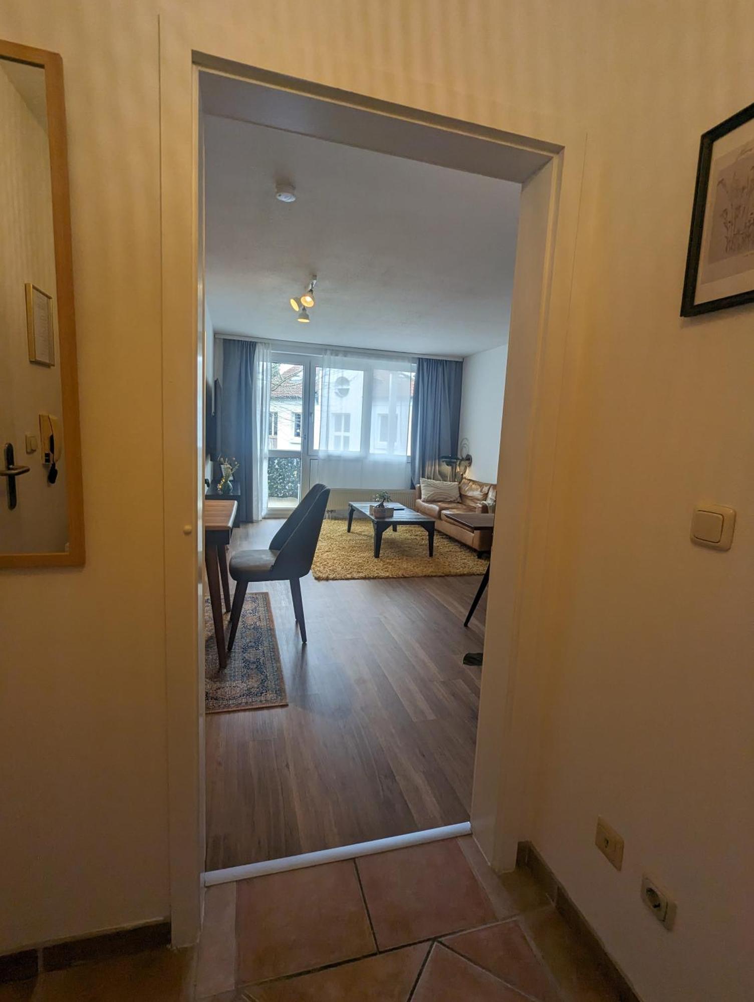 Allroom Modernes Apartment In Unterschleissheim Nur 20 Minuten Nach Muenchen Esterno foto